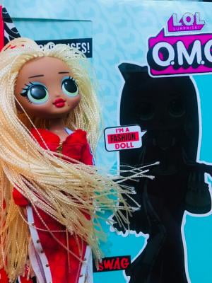 poupeé lol omg walmart