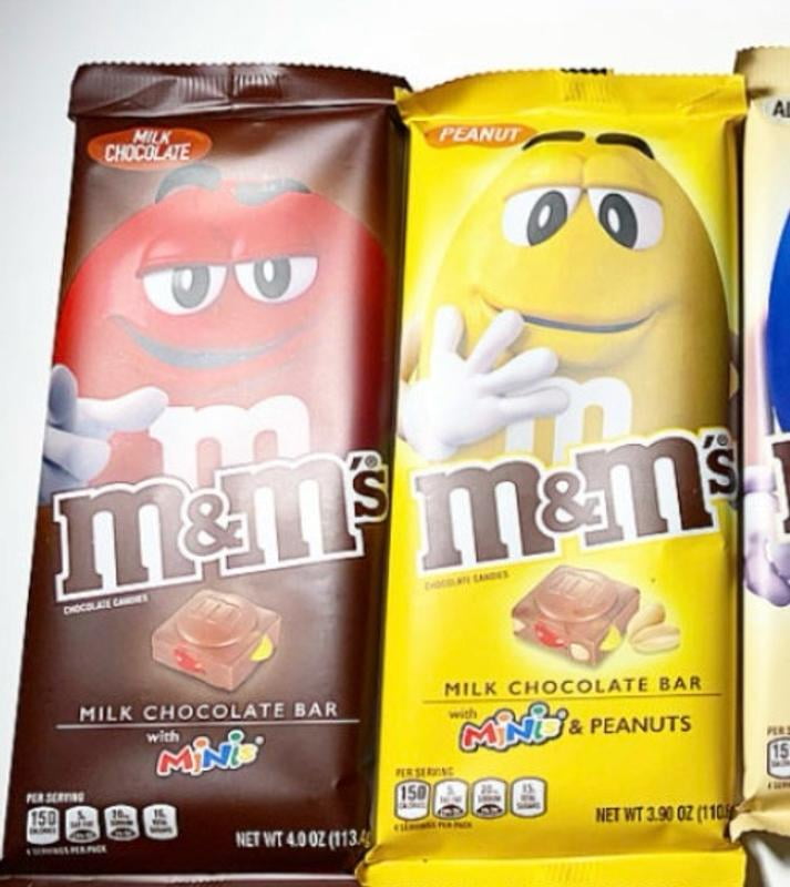 M&M's Peanut Milk Chocolate Candy, Full Size - 1.74 oz Pouch