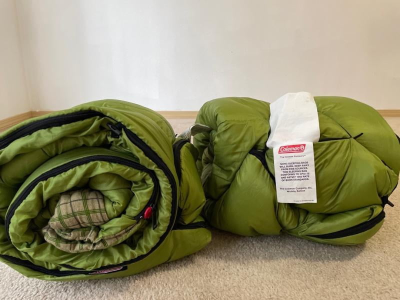 アウトドア寝具 Coleman FLEECE CARRY SLEEPING BAG New Coleman Sleeping Bag Hybrid sleeping bag 30F -1 °C Blue
