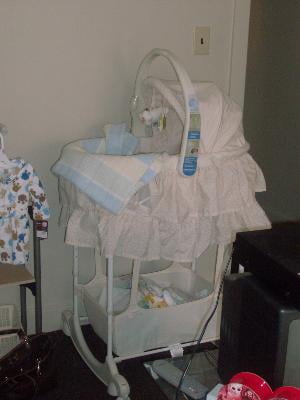 the first years by learning curve bassinet