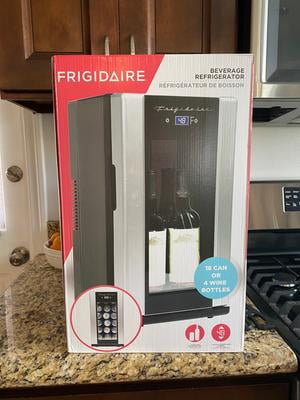 Tagadni Engedelyt Adni Oralis Frigidaire Mini Retro Ital Hutoszekreny Rozsaszin Oya Koukou Net