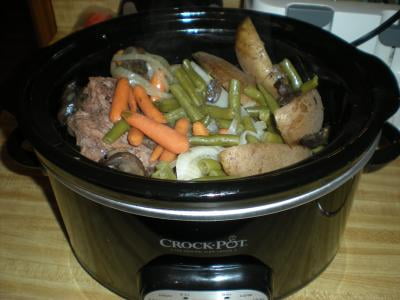  Crockpot Classic Slow Cooker 4 Quart Round Model SCR-400SP:  Slow Cookers: Home & Kitchen