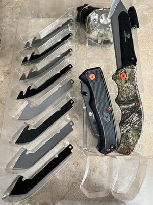 Customer reviews for Mossy Oak 11 Piece Hunting Field Dress Kit