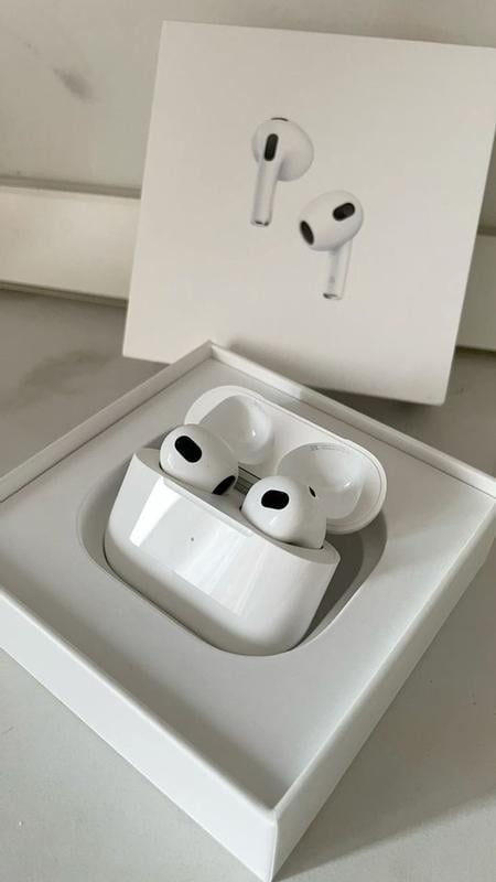Apple AirPods (3rd Gen) with MagSafe Charging Case - Walmart