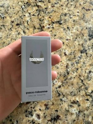 Paco Rabanne Invictus Eau de Toilette for Men, 0.17 Fl Oz Mini