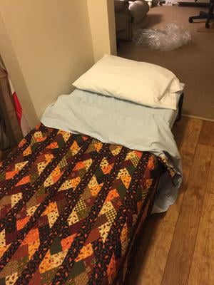 simmons beautysleep folding foldaway extra portable guest bed cot with memory foam mattress