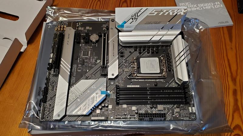 ASUS ROG STRIX B660-A GAMING WIFI D4 LGA 1700 (Intel 12th Gen) ATX