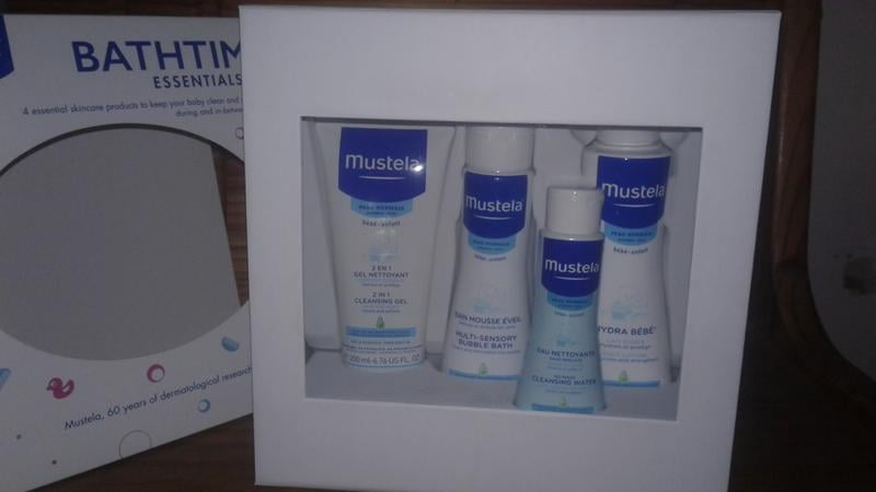 mustela bath time essentials set