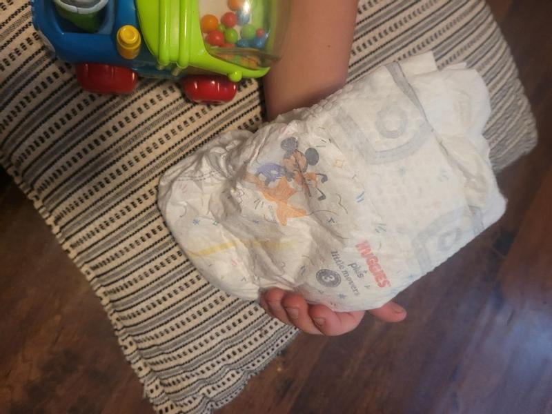 Huggies Little Movers Diapers, Size 3 (16-28 lb), Disney Baby Diapers & Training