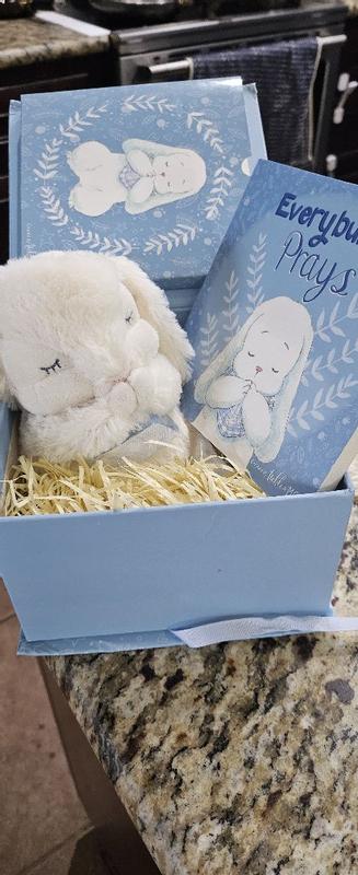Tickle & Main Everybunny Prays, Baby Toddler Gift Set with Praying Music Rabbit and Prayer Book in Storage Box, Girls, Pink