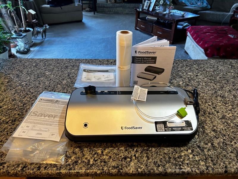 FoodSaver Vacuum Sealer Preserve 14-Piece Starter Kit Keep Food