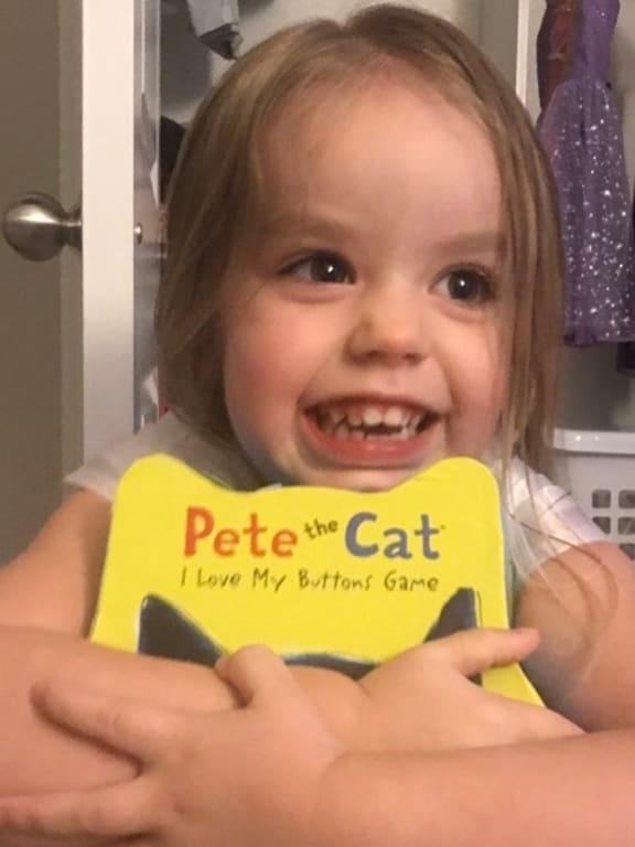 Pete the Cat: I Love My Buttons Game Review — Meeple Mountain