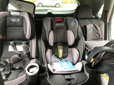 Graco Slimfit 3 in 1 Car Seat, Slim & Comfy Design Saves Space in