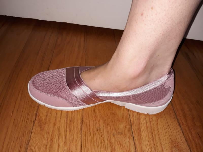 skechers be lux slip on