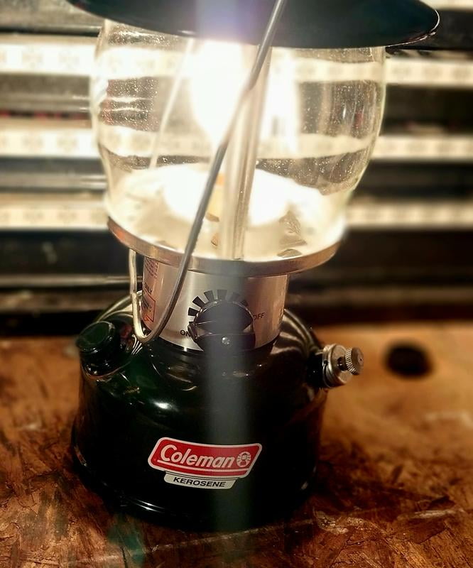 Coleman 1-Mantle Kerosene 700 Lumen, 11 meter Lantern