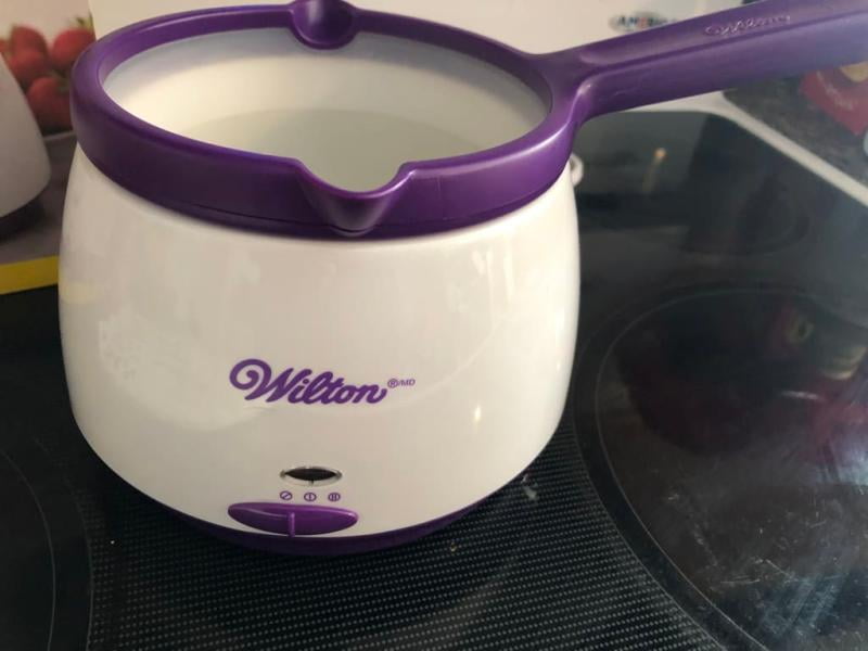 Wilton 2104-9007 Deluxe Candy Melting Pot - Purple for sale online