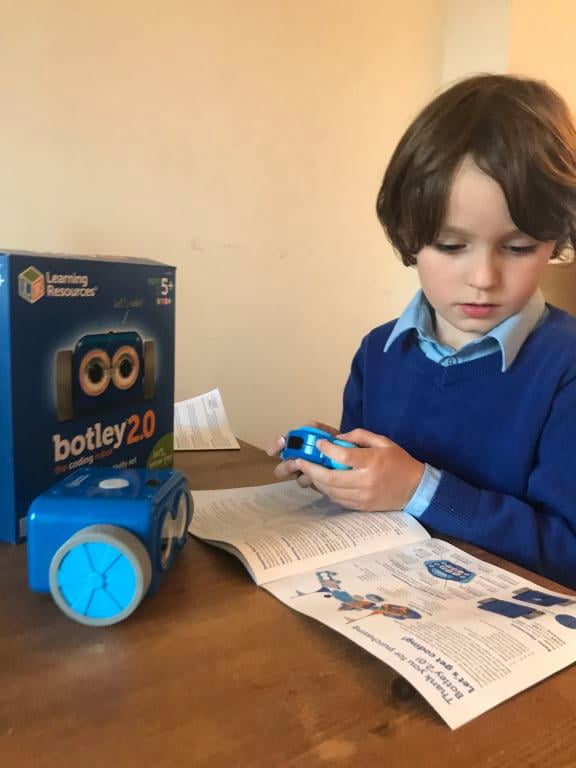 Learning Resources Kids RC & Electronics  Botley 2.0 The Coding Robot —  Nuestras Nubes