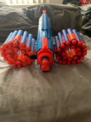 X-Shot Insanity Manic Plastic Dart Blaster with Air Pocket