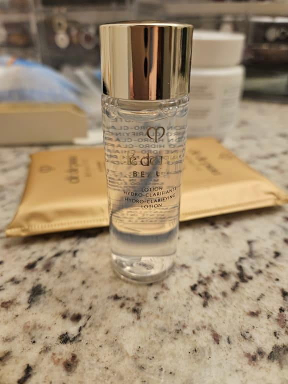 Cle De Peau Vital Skin Hydrating and Clarifying Lotion, 5.7 oz