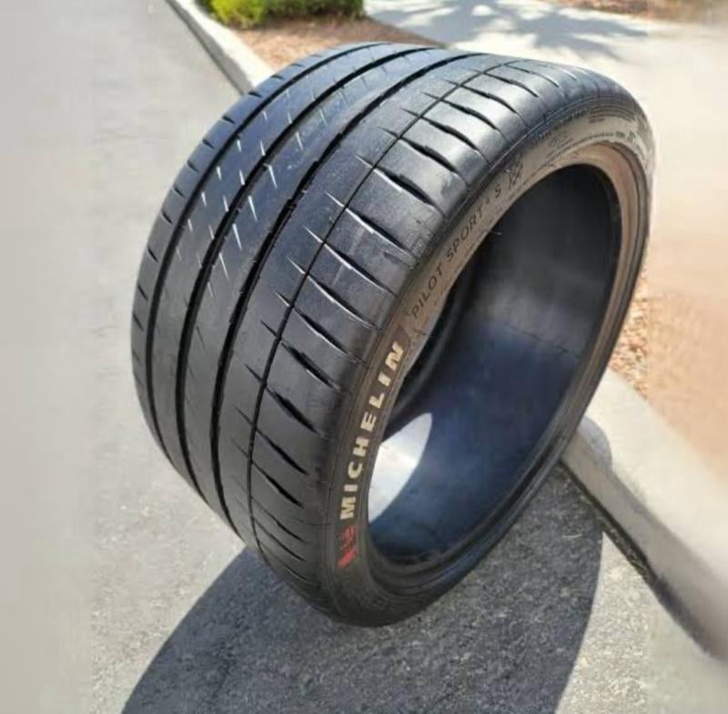 Michelin Pilot Sport 4 255/40ZR17 (98Y) XL Tire - Walmart.com