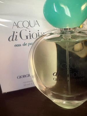 Giorgio Armani Acqua di Gioia Eau De Parfum Vaporisateur 50 ml