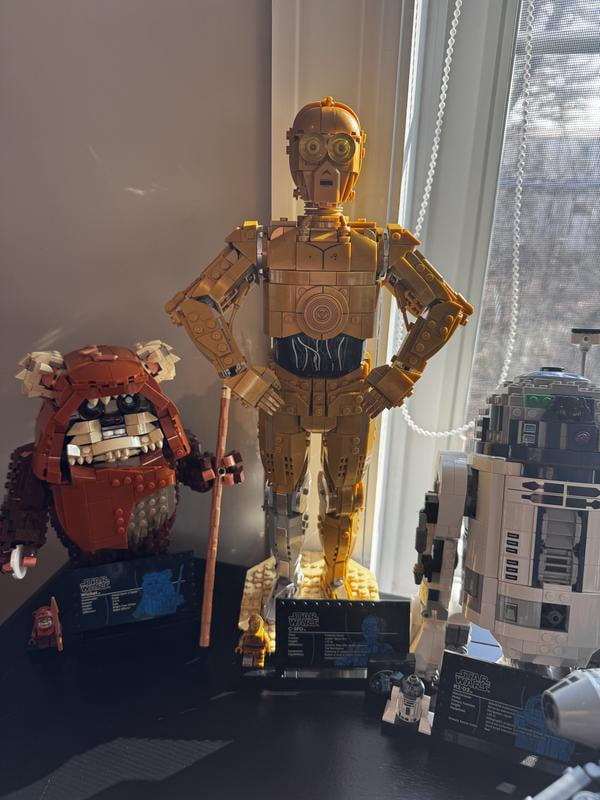 LEGO Star Wars C-3PO Buildable Droid Model, 75398, Collectible