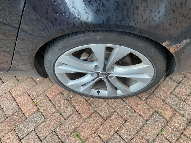 MICHELIN LATITUDE X-ICE XI2 225/65R17 17インチ スタッドレス 4本 2015年製 バリ溝 レクサスNX ハリアー RAV4等　(TH174) クレジットカード QR決済可能 Michelin Latitude X-Ice XI2 Winter 225/65R17 102T Tire - Walmart.com