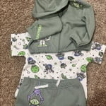 Image 3 of customer photos