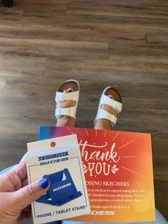 skechers granola gloss floss