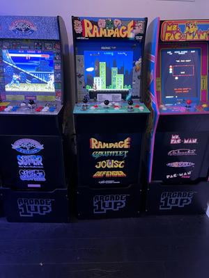 Arcade1Up Black Riser, 1FT, Arcade Game Machine Stand - Walmart.com