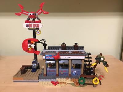 lego hidden side shrimp