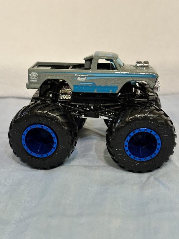 Hotwheels MONSTER TRUCKS 6種3PACK Amazon.com: Hot Wheels Toy Monster Trucks Creature 3-Pack