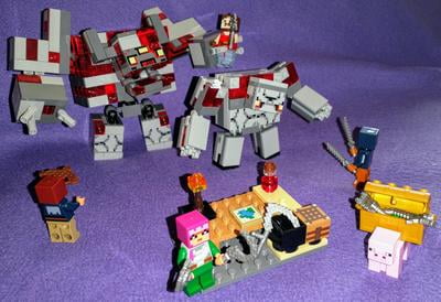 LEGO Minecraft Redstone Battle Playset Cool Kids Action Toy (504