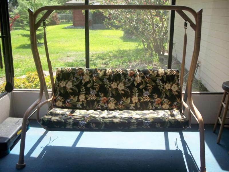 63 inch swing cushion