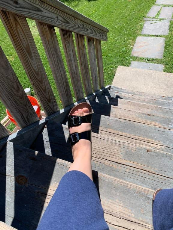 skechers granola gloss floss