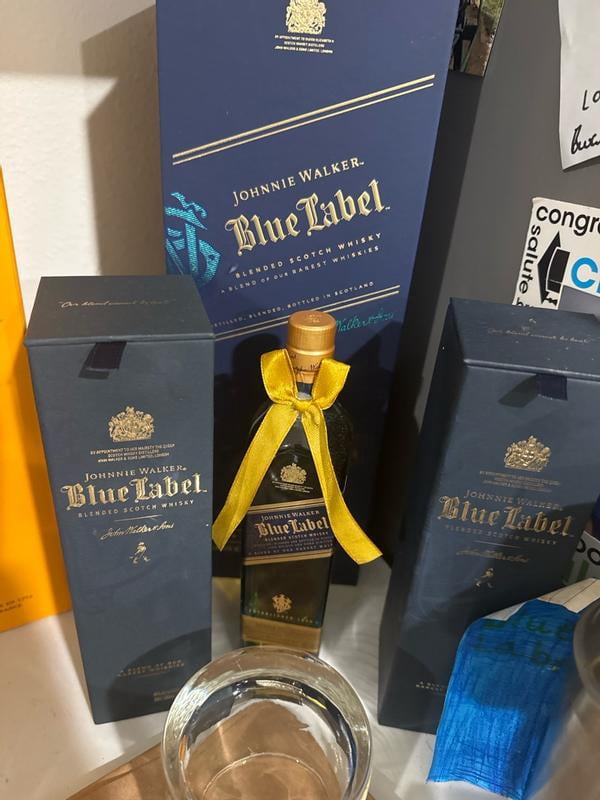 Johnnie Walker Blue Label Blended Scotch Whisky, 750 mL Bottle