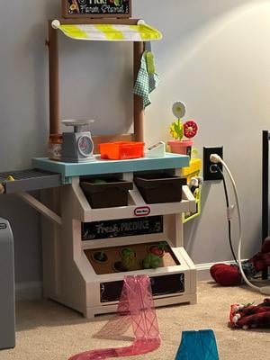 Little Tikes 3-in-1 Garden to Table Market Kitchen Playset, Multi