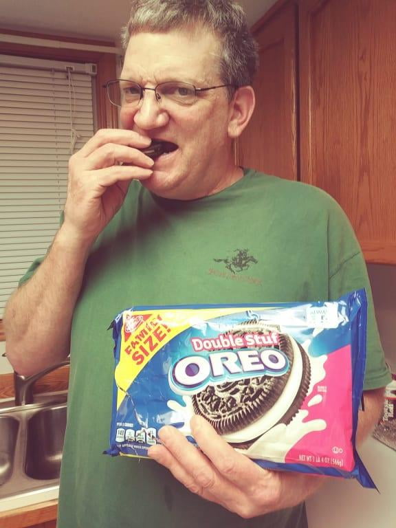 OREO Double Stuf Chocolate Sandwich Cookies, Family Size, 20 oz