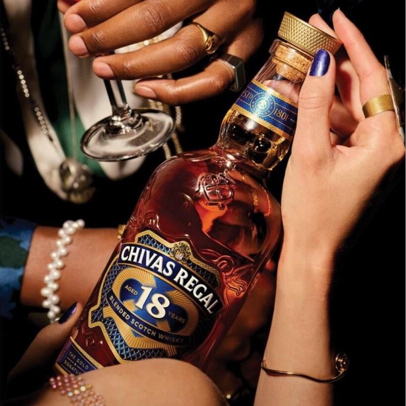 Chivas Regal 12 Year Old Blended Scotch Whisky, 750 ml Bottle, 40