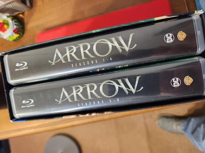 Warner, Arrow The Complete Series Blu-ray Box Set, Action