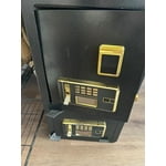 Image 1 of customer photos