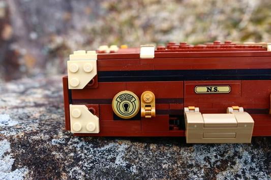 newt scamander suitcase lego