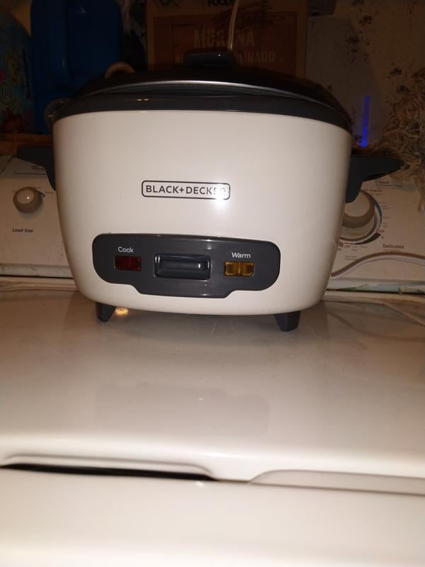 BLACK+DECKER 14-Cup Rice Cooker and Steamer Basket, RC514
