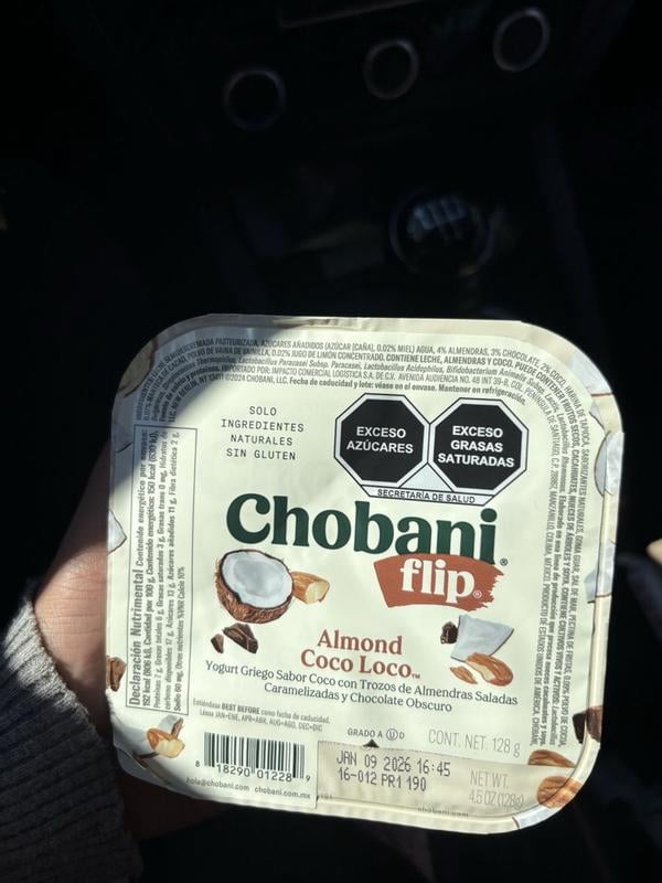 Chobani Flip Low-Fat Greek Yogurt, Almond Coco Loco 4.5 oz, 4