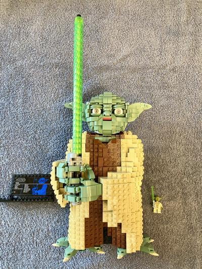 LEGO Star Wars: Attack of The Clones Yoda 75255 Yoda