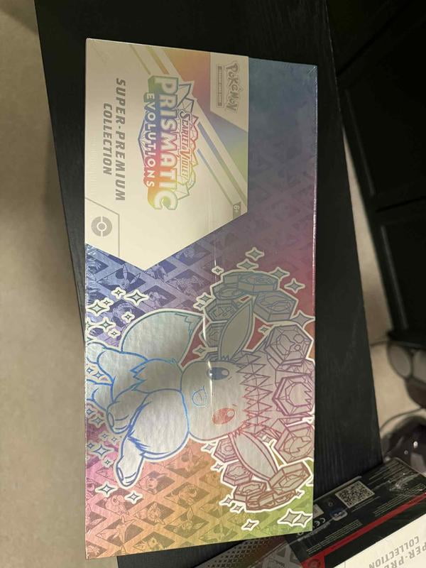 Pokémon TCG: Scarlet & Violet—Prismatic Evolutions Super-Premium