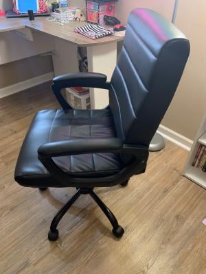 Mainstays Bonded Leather Mid Back Manager S Office Chair Black Walmart Com Walmart Com
