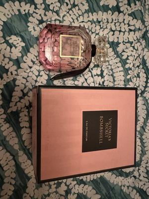 Victoria's Secret Bombshell Eau de Parfum, Fruity Floral, Purple