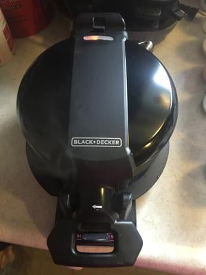 BLACK+DECKER Rotating Waffle Maker, Black, WMD200B