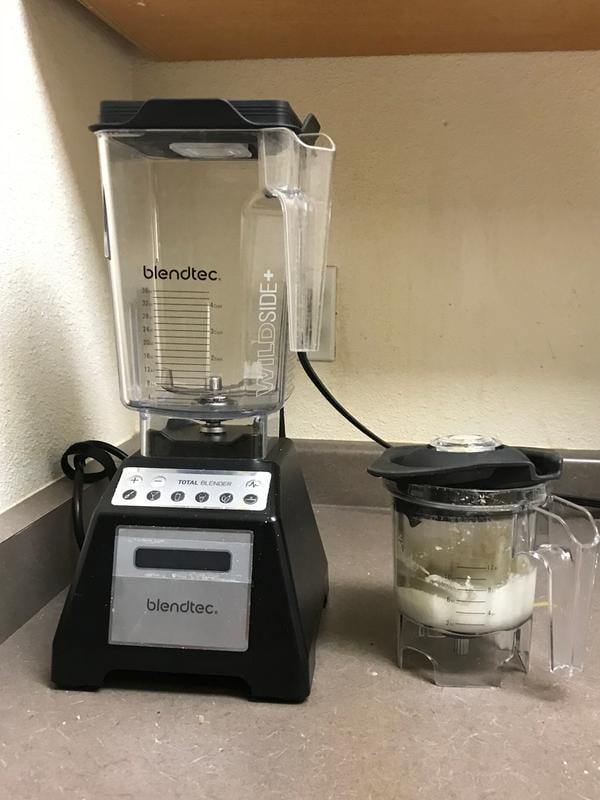 Blendtec Total Classic Original Blender with 1560 Watt Motor